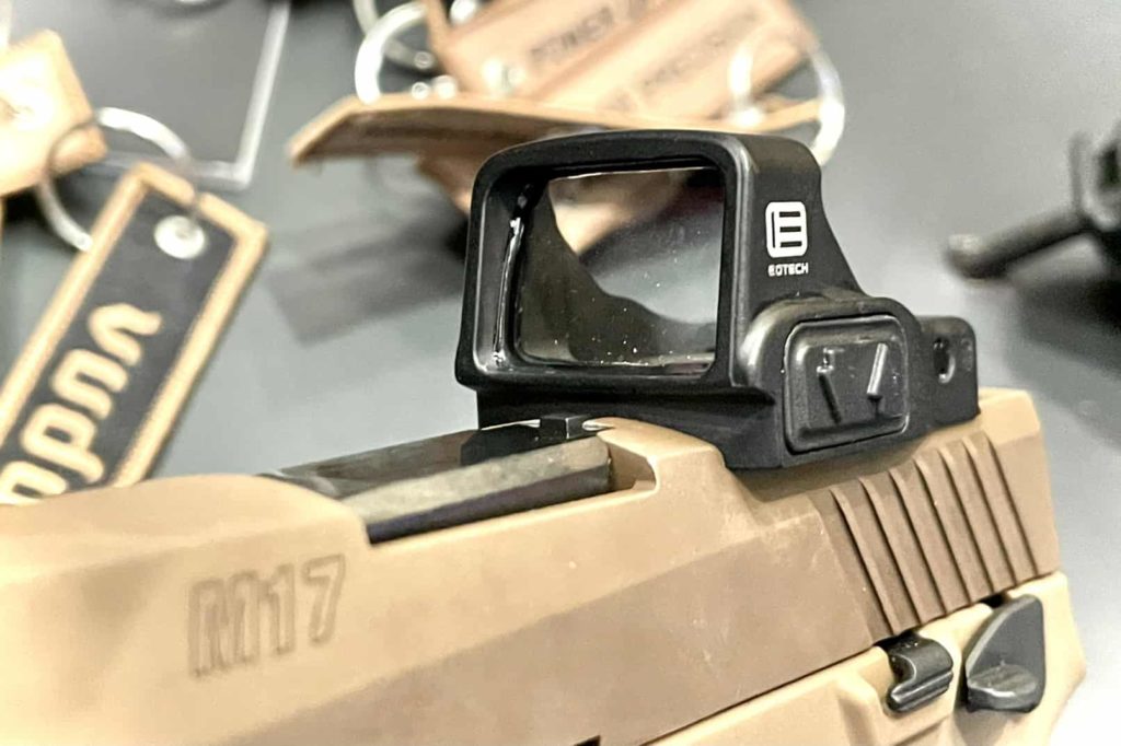 The Newest Mini Reflex Sight on the Block: EOTECH's EFLX -- SHOT Show 2022