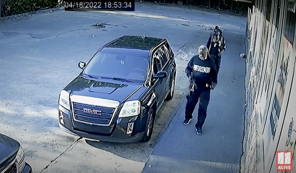 Onlookers Do Nothing As ATL Security Guard Is Brutally Murdered