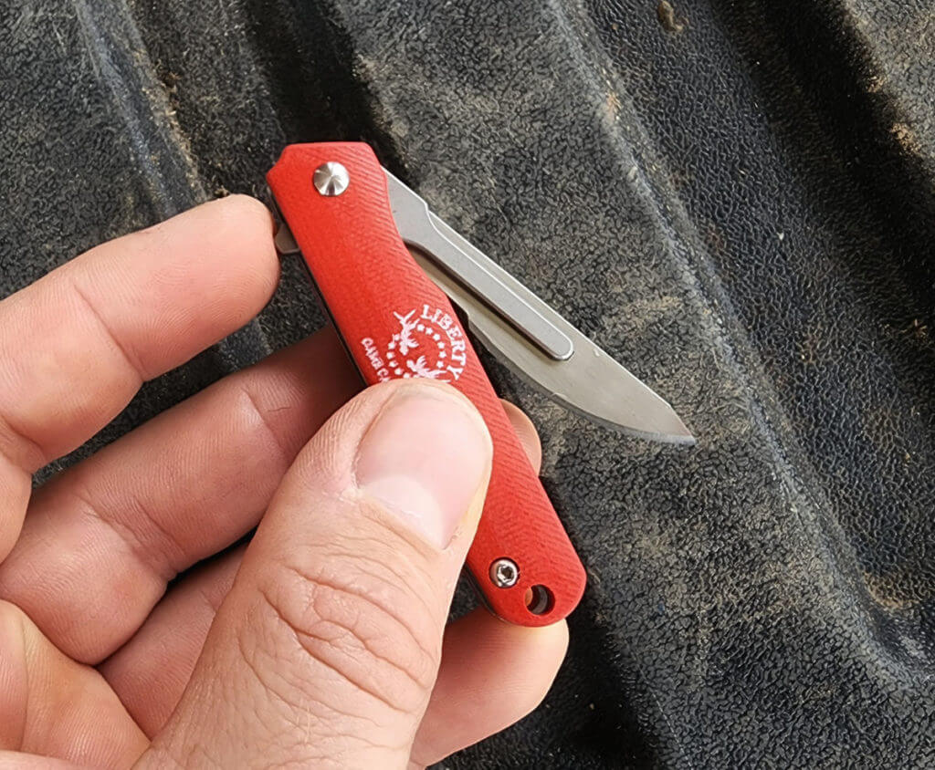 The Switchback Replaceable Razor Knife From Liberty Game Calls