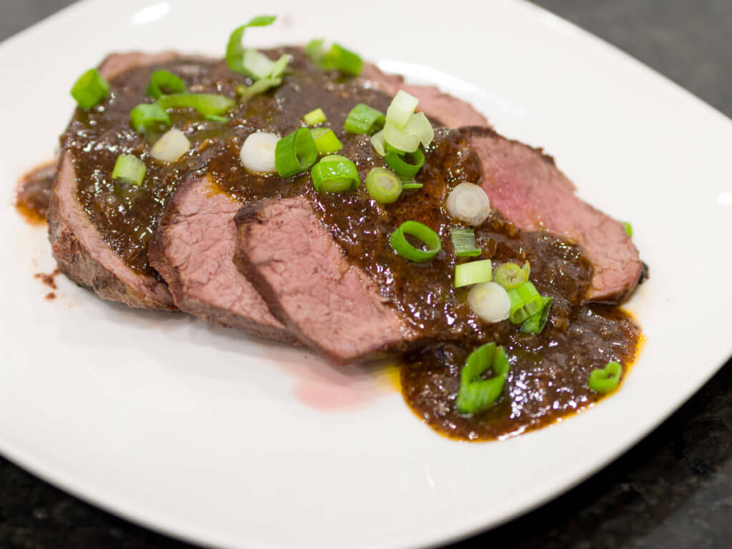 Simple Gourmet: Elk Steak with Black Pepper Sauce (Taiwan-style)