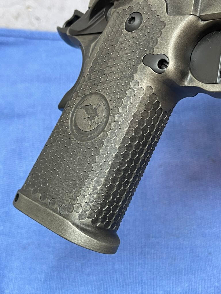 Nighthawk TRS DS textured grip