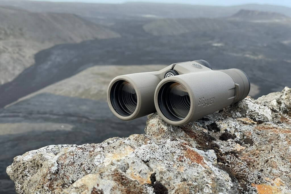 SIG SAUER ZULU8 HDX Binoculars overlooking the Geldingadalsgos Volcano flow in Iceland