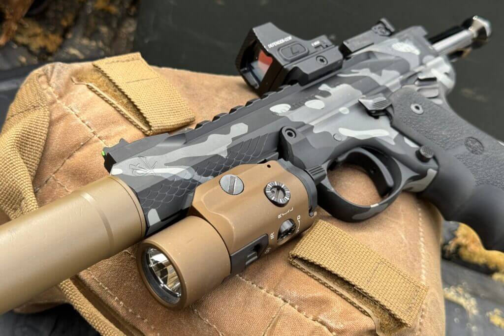 The perfect night plinking pistol FT Streamlight TLR-VIR II, Vortex Defender CCW, and a suppressor