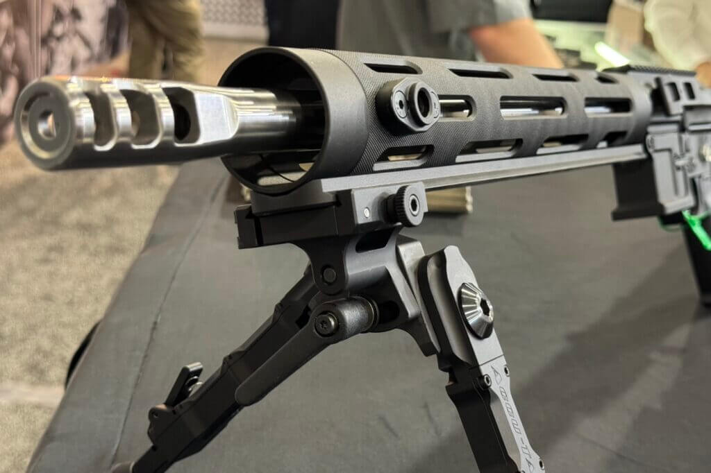 Monolithic upper provides increased accuracy potential in addition to the match-grade barrel