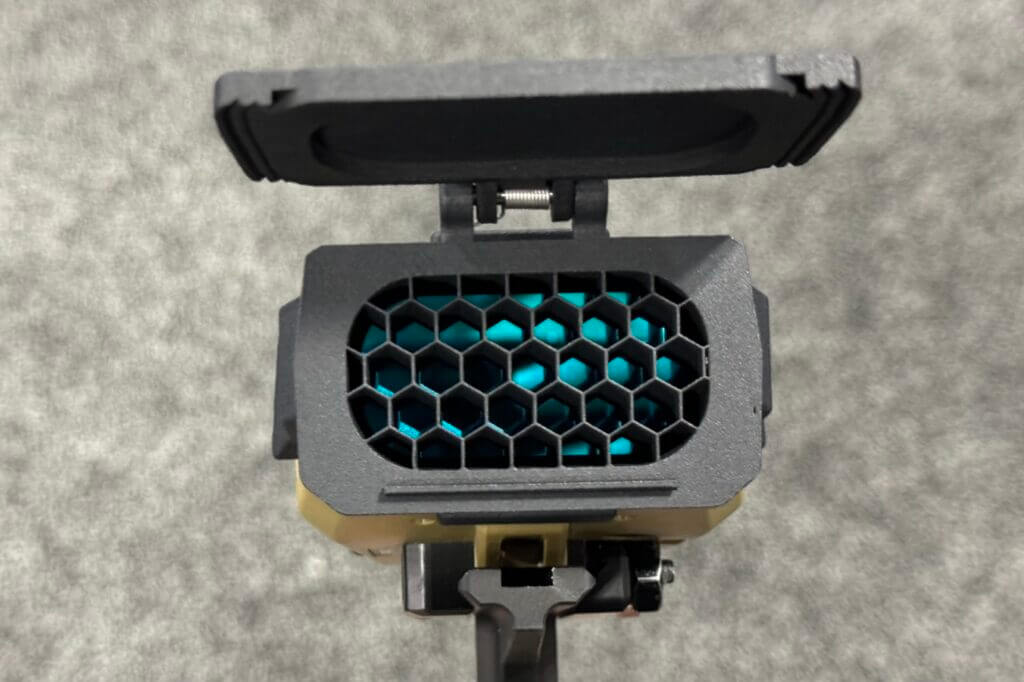 Honeycomb pattern to reduce reflection coming off the front glass of the Vortex Impact 4000