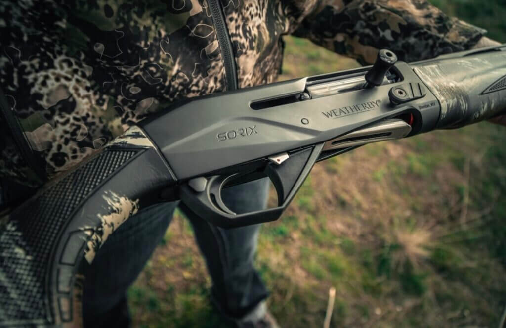 Oversized controls on the SORIX by Weatherby