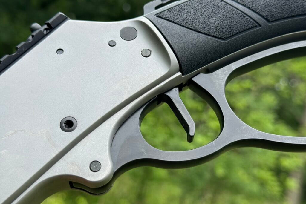 Smith & Wesson flat-faced trigger