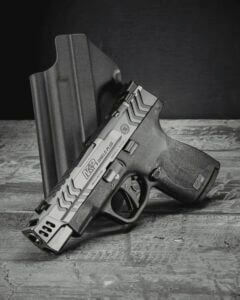 S&W new PC carry comp M&P9 pistol.
