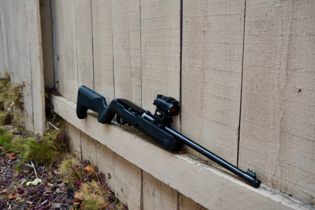 The Ruger 10-22 as an alternative for a defensive rifle