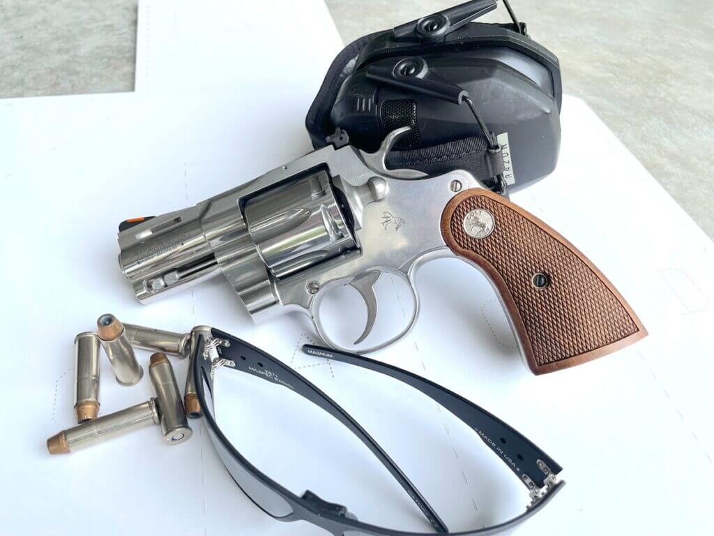 colt 2.5 inch python classic