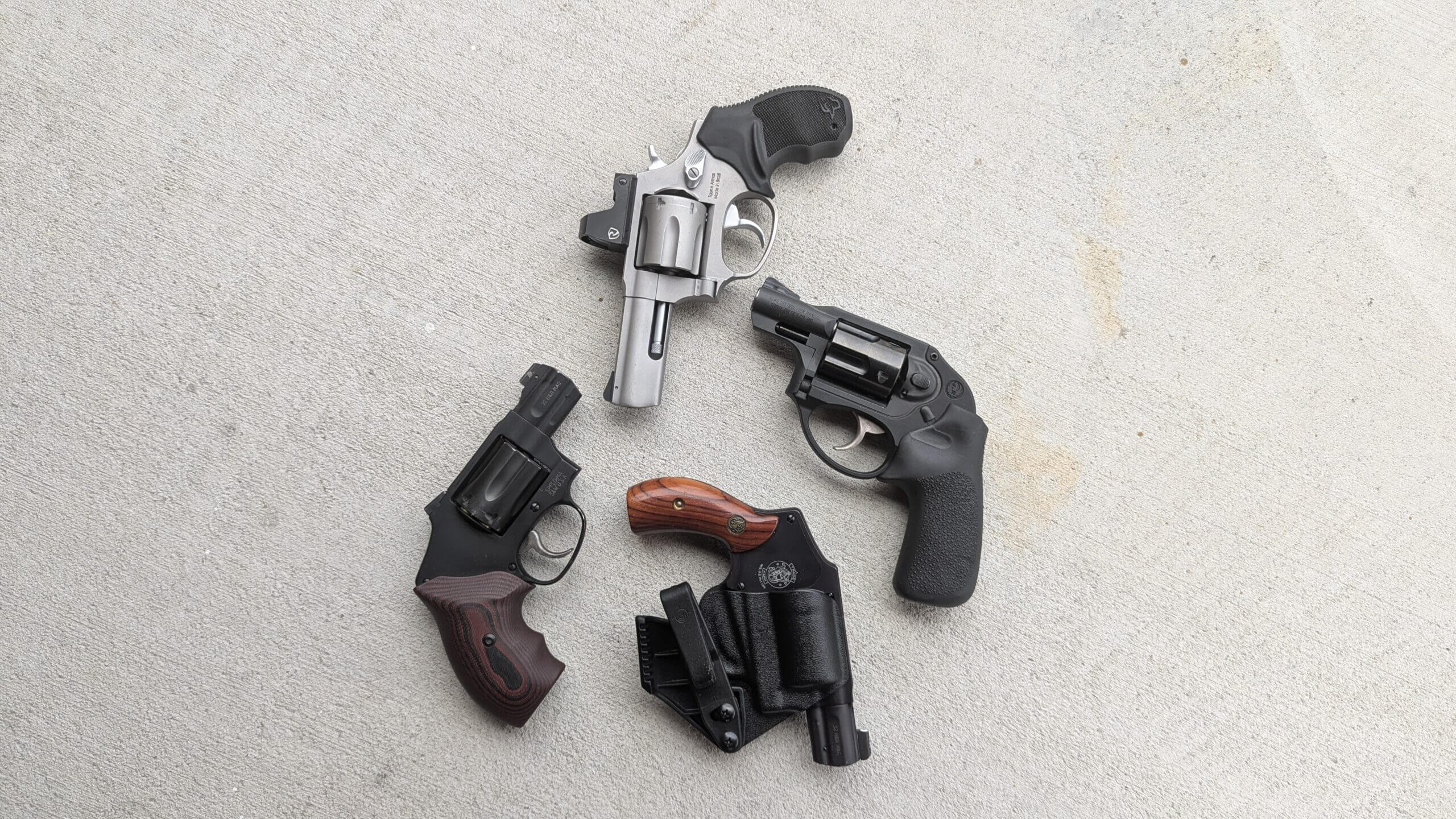 Concealed Carry Revolver Advantages for EDC Concealed Carry Revolver Advantages for EDC