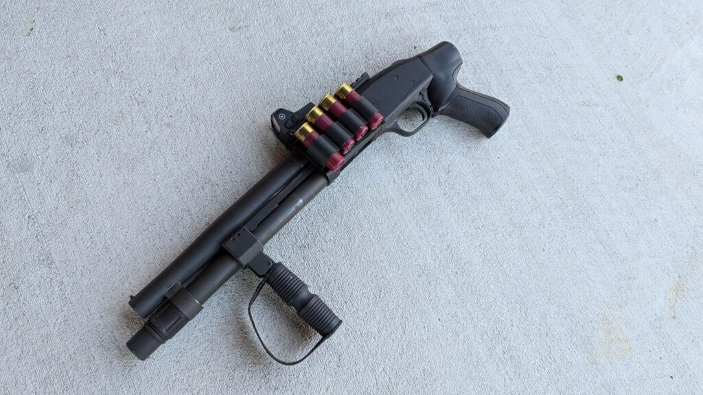 compact cruiser with accessories