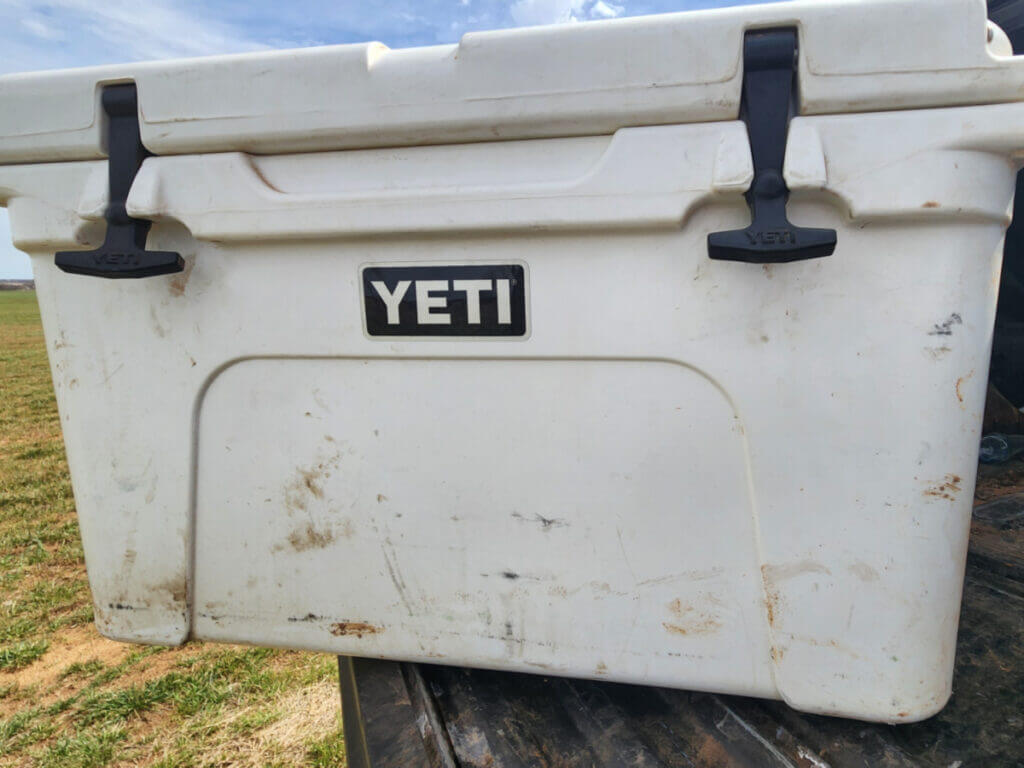 white 45 yeti cooler
