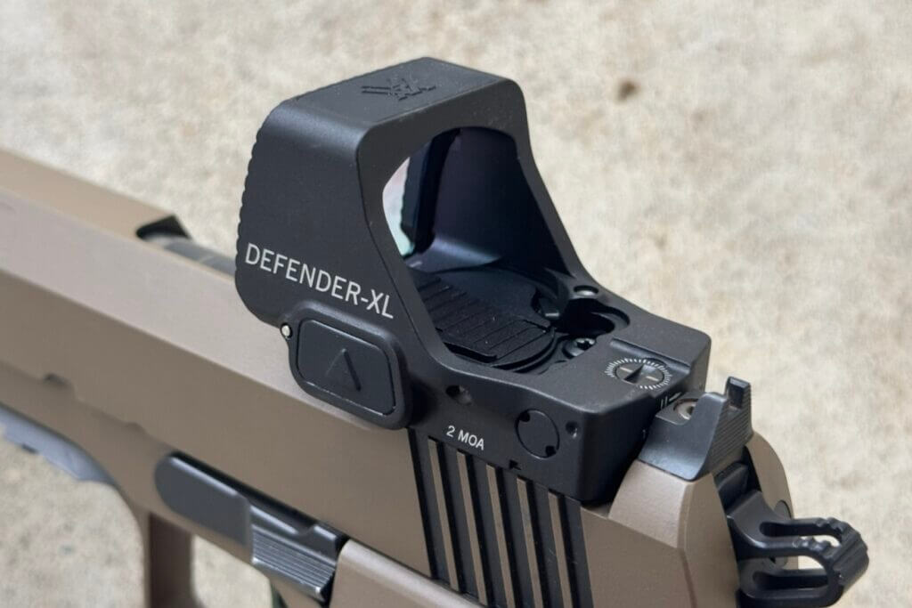 Vortex Defender-XL with top-loaded battery