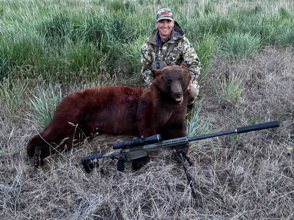 Sig Sauer Cross Sawtooth 7PRC with bear