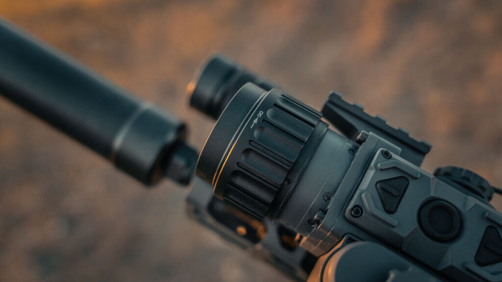 focus wheel on the Armasight Operator 640 1–4x35mm thermal