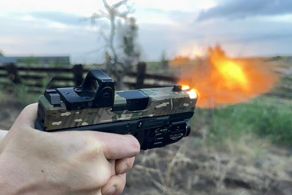 Imperium 9C's compensator in action