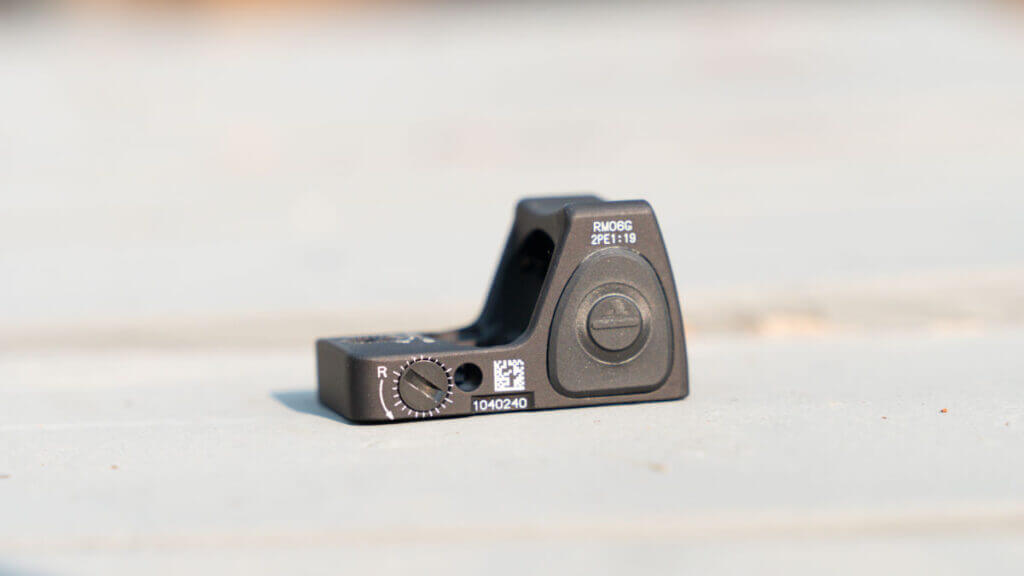 trijicon RMR
