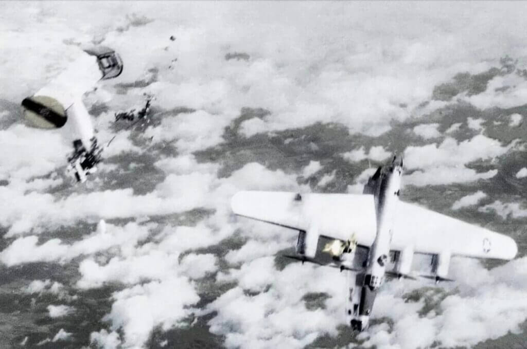 plane from ww2. bomber