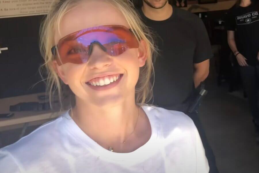 Sydney Sweeney can shoot!