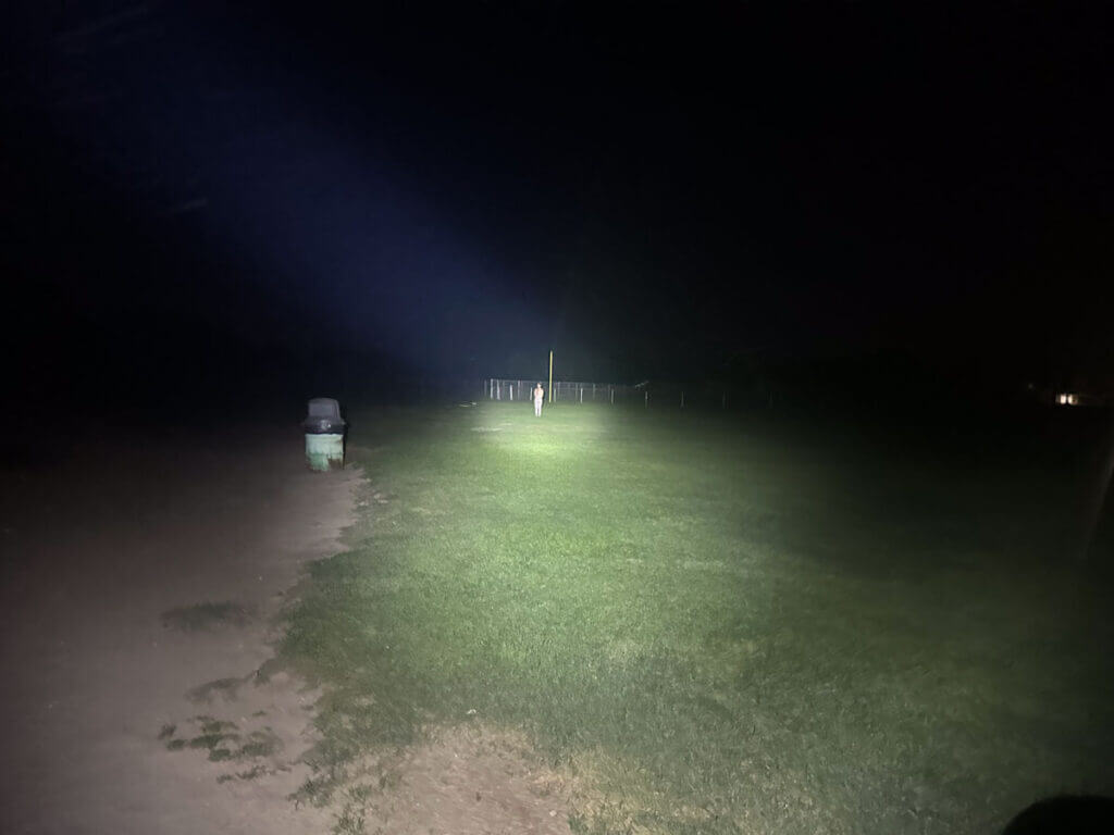 SIG FOXTROT2R light reaching 75 yards