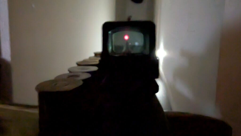 red dot and weapon light interaction showing potential washout