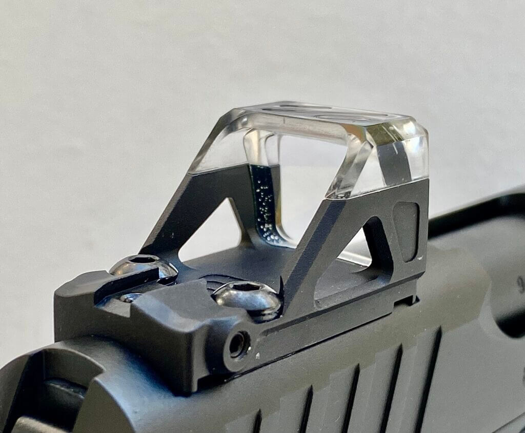 Shield OMSsc transparent roof improves field of view on BRAT slide