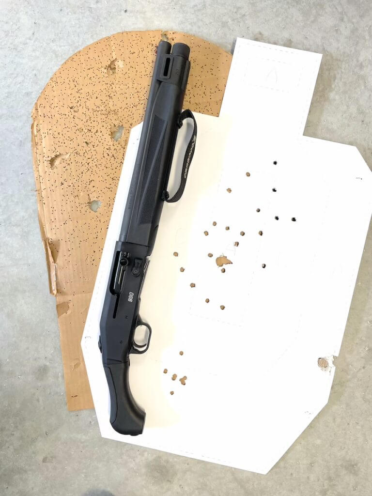 Mossberg 990 Aftershock patterning results with birdshot and 00 buck at 15 yards