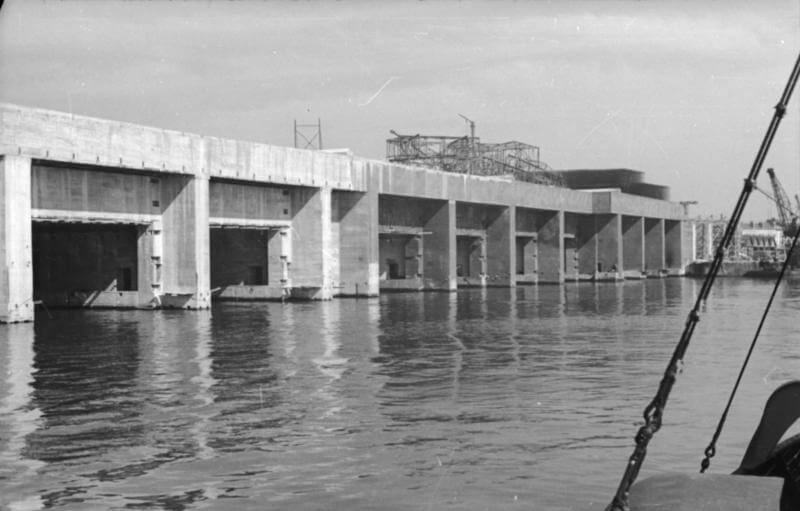 German U-boat pens at St. Nazaire; heavily defended coastal target called flak city