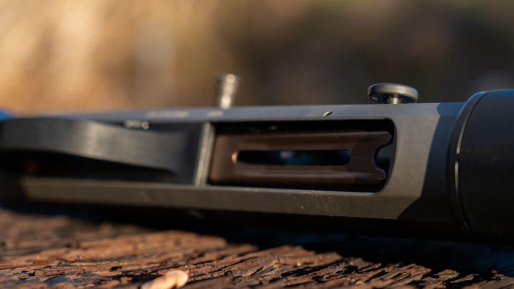 Benelli M4 EXT loading port