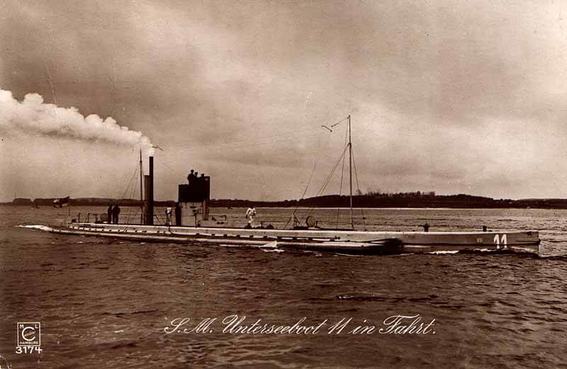 Period German U-boat similar silhouette to F-43, misidentification risk at Corsica