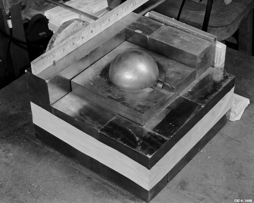 Los Alamos plutonium sphere with tungsten carbide neutron reflector bricks arranged around the core before accident