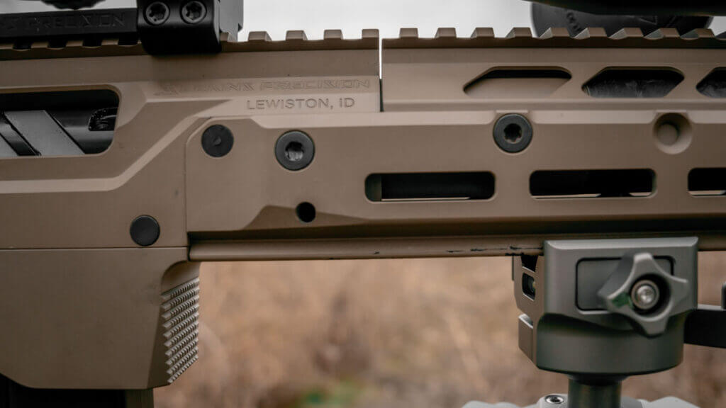 Detail of the SIC receiver top rail and machining