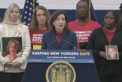 Kathy Hochul delivers a press conference on 3D-Printed guns.