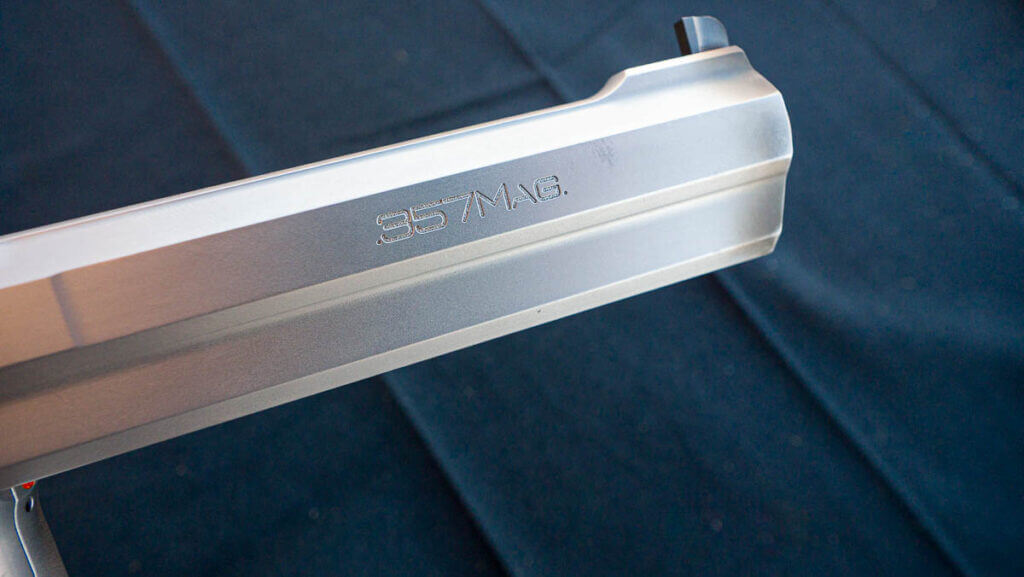 Close up view of the barrel with the gun pointing right.