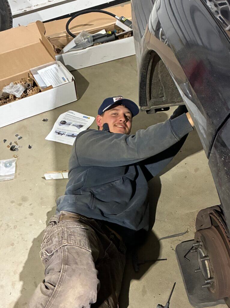 Installing Bilstein 8112 Zone Control CR shocks on a Lexus GX470