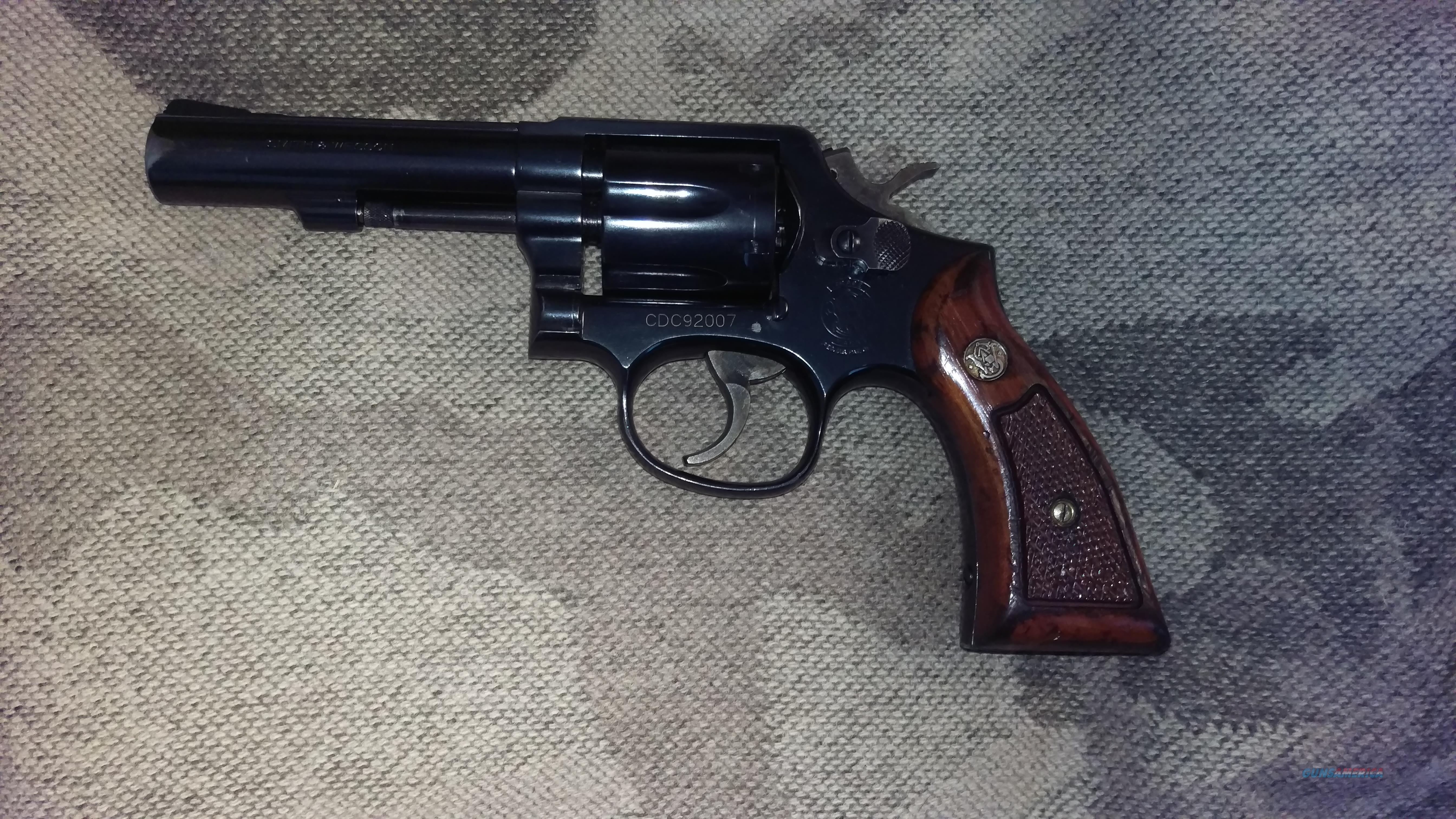 Smith and wesson model 10-5 serial number c