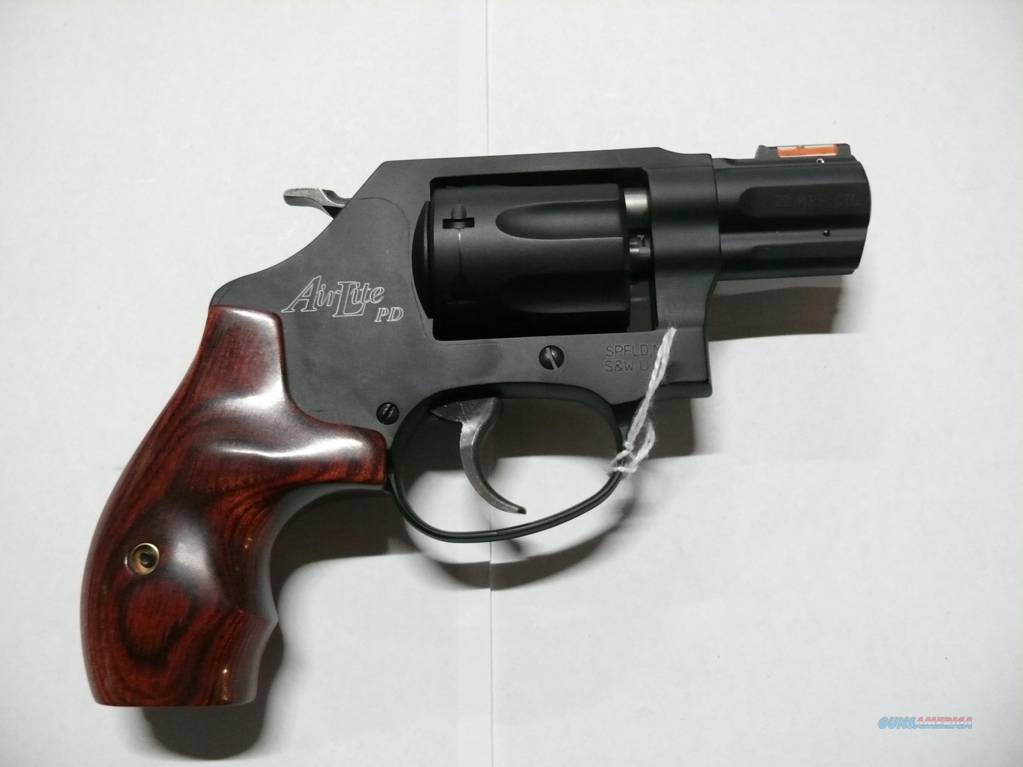 Smith And Wesson 351 Pd Airlite 22 Magnum 3322