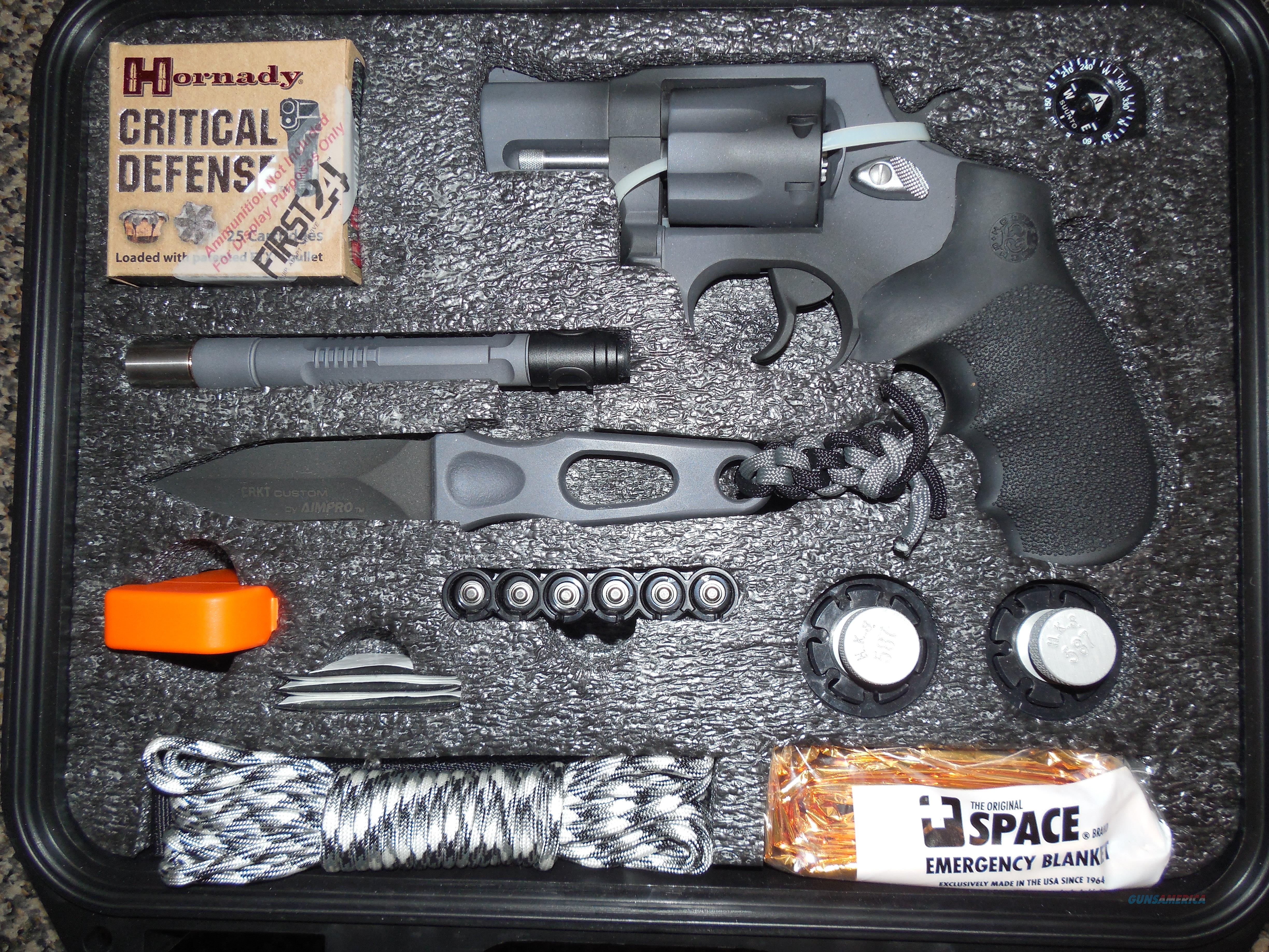 E made survival. Taurus first 24 Kit. Kit Stalker+. Красивые картинки Trident Survival.