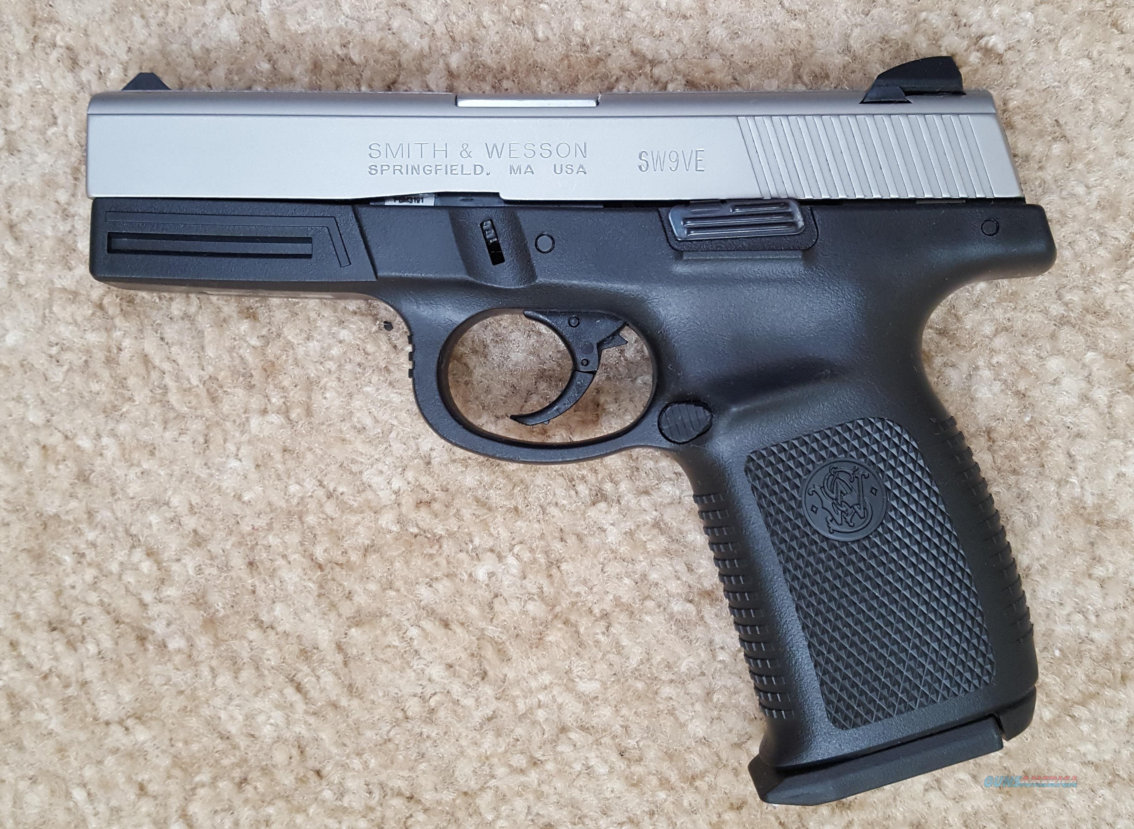 SMITH & WESSON SW9VE 9MM SS 4"BRL. GLOCK CLONE. 300 re...