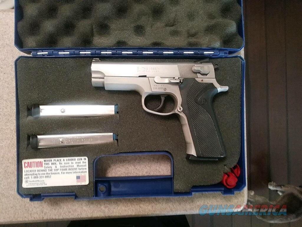 smith and wesson 4003