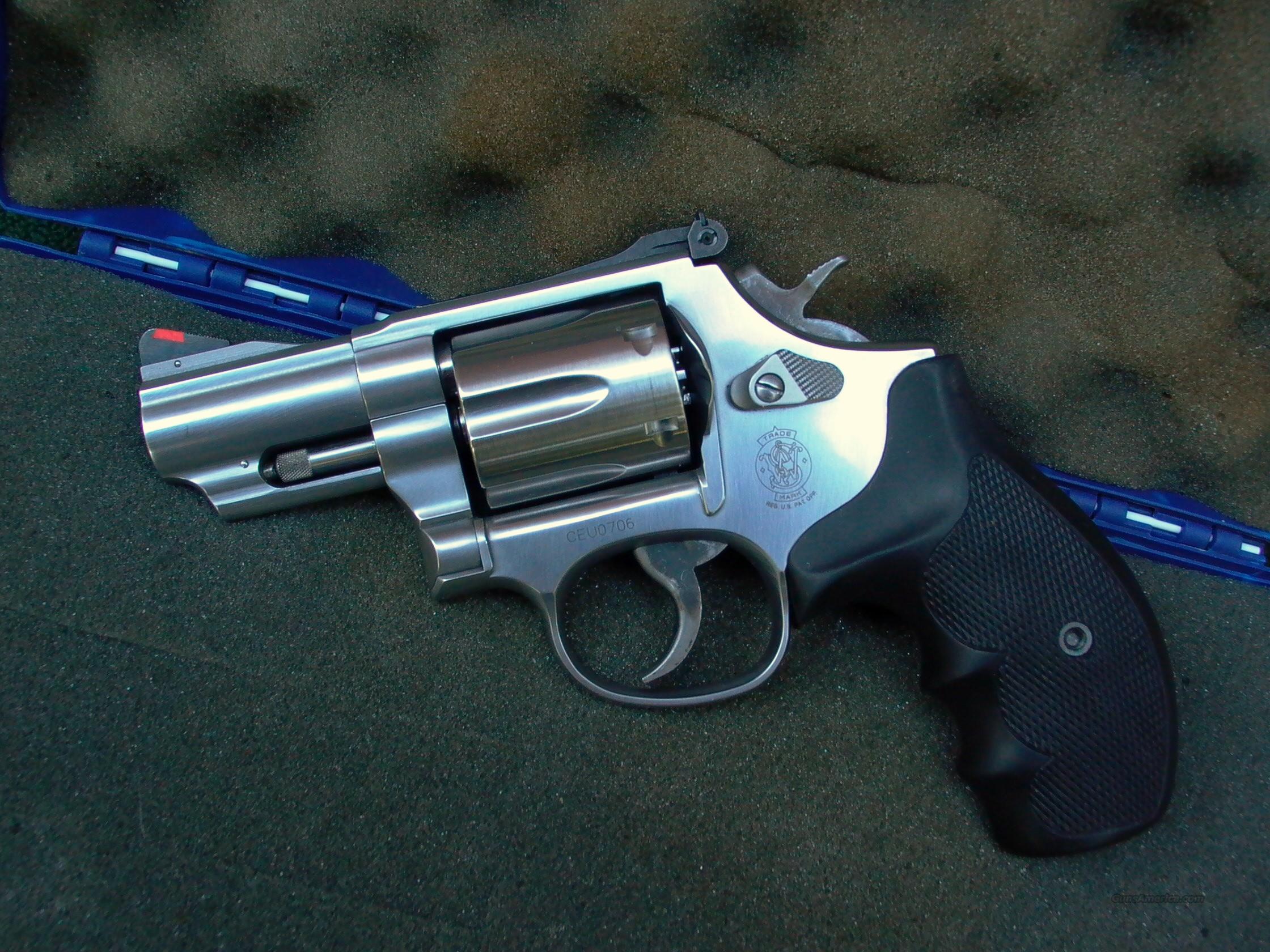 S w. Смит и Вессон 66. Smith & Wesson model 66. Smith&Wesson Mod 66. Револьвер Smith and Wesson 66-4 2,5 дюйма.