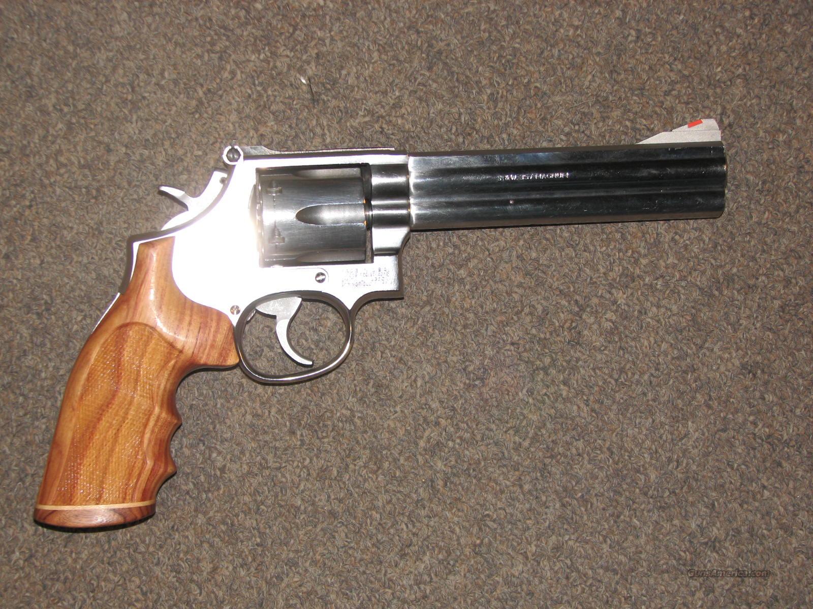 SMITH & WESSON 686 SS .357 MAG w/ CUSTOM GRIPS for sale