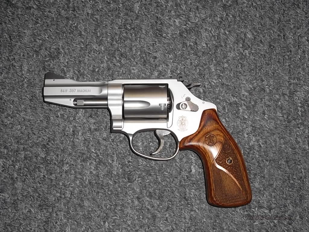 Smith & Wesson 60-15 Pro Series for sale