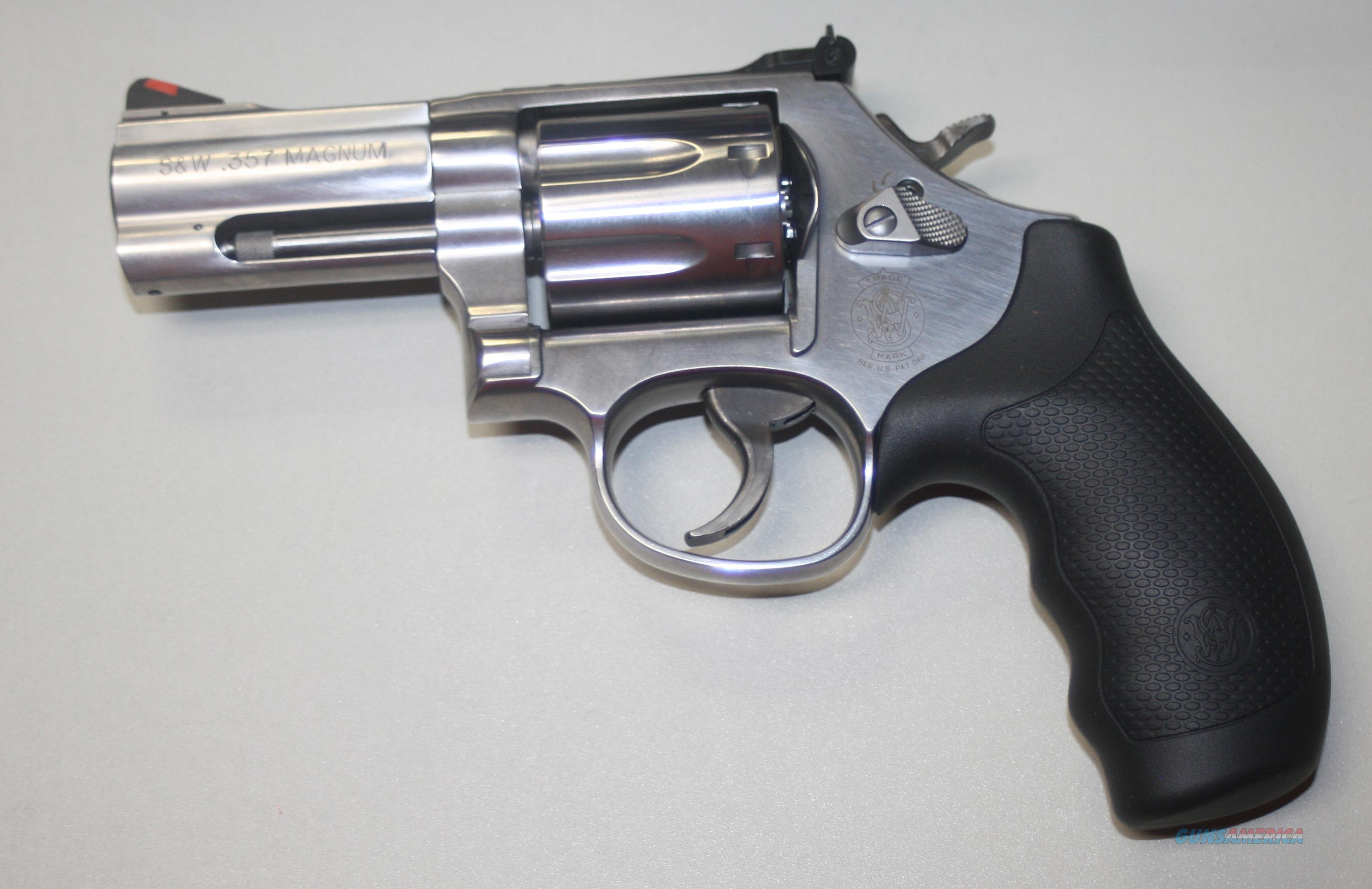 SMITH & WESSON 686+ 3