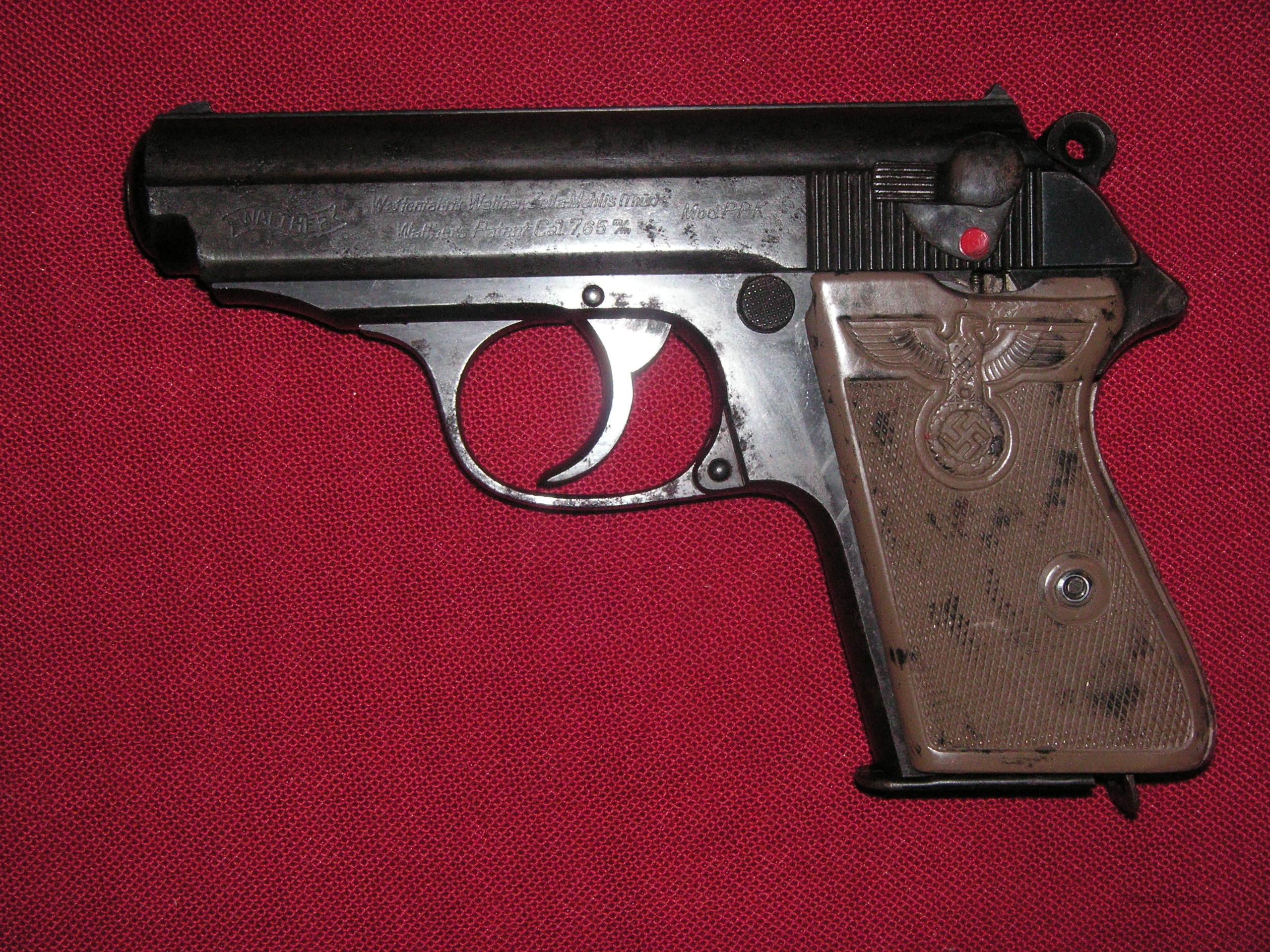 Walter PPK NAZI production in blood stain rust